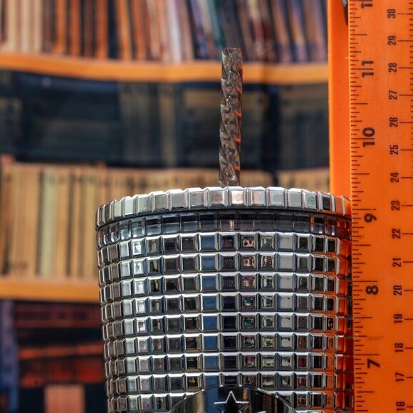 Starbucks 2023 Holiday Metallic Mirror Silver Grid Disco Venti 24oz New - Picture 5 of 8